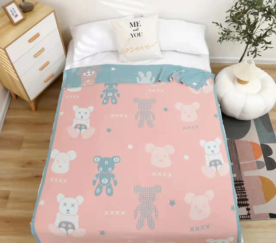 Bamboo Fiber Soft Summer Blanket with Wide Edges