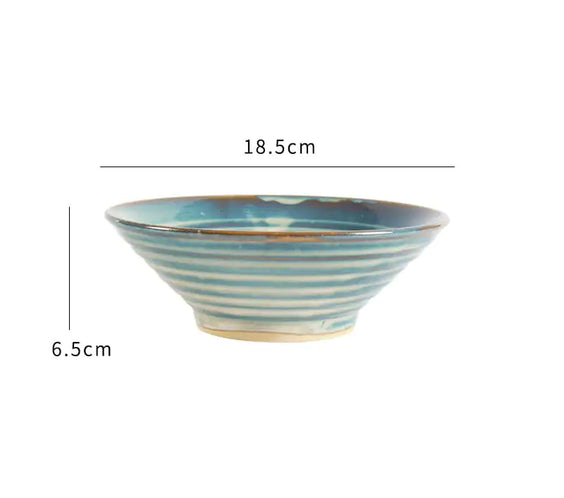 Ceramic Soup Bowl with Bamboo Hat Lid
