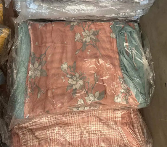 Bamboo Fiber Soft Summer Blanket with Wide Edges