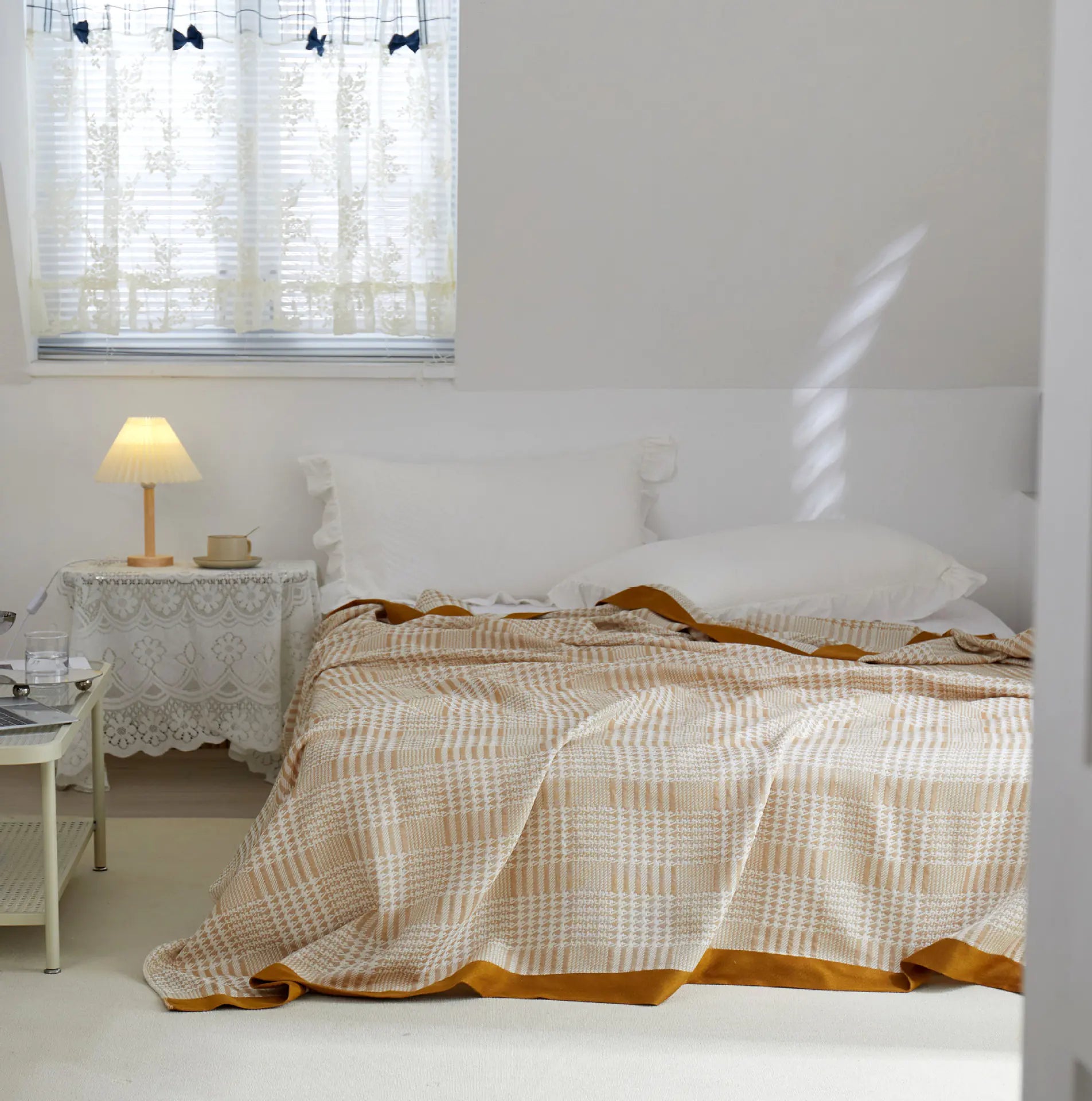 New Tassel Bamboo Fiber Towel Blanket with Jacquard Design