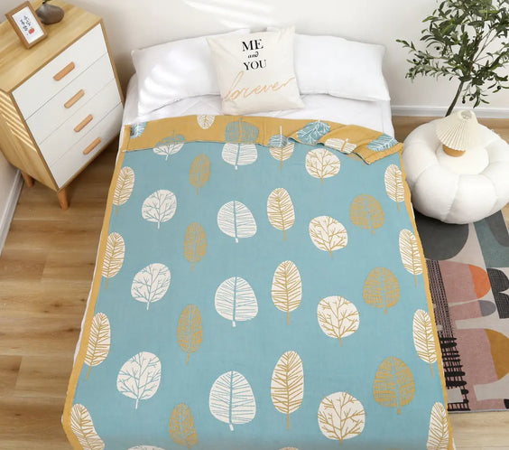 Bamboo Fiber Soft Summer Blanket with Wide Edges
