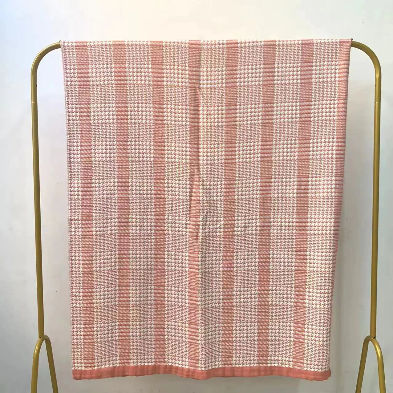 Bamboo Fiber Soft Summer Blanket with Wide Edges